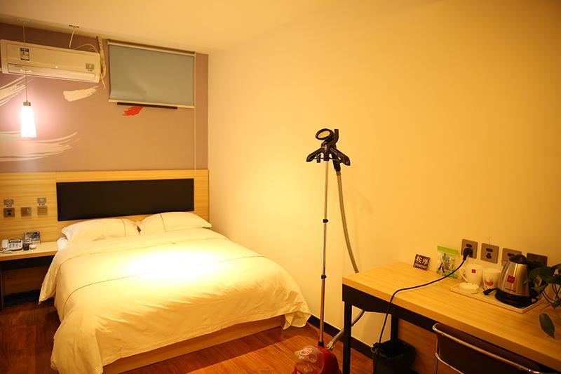 Thank Inn Chain Hotel Shandong Weifang Qingzhou Railway Station Gaoliu Exteriér fotografie