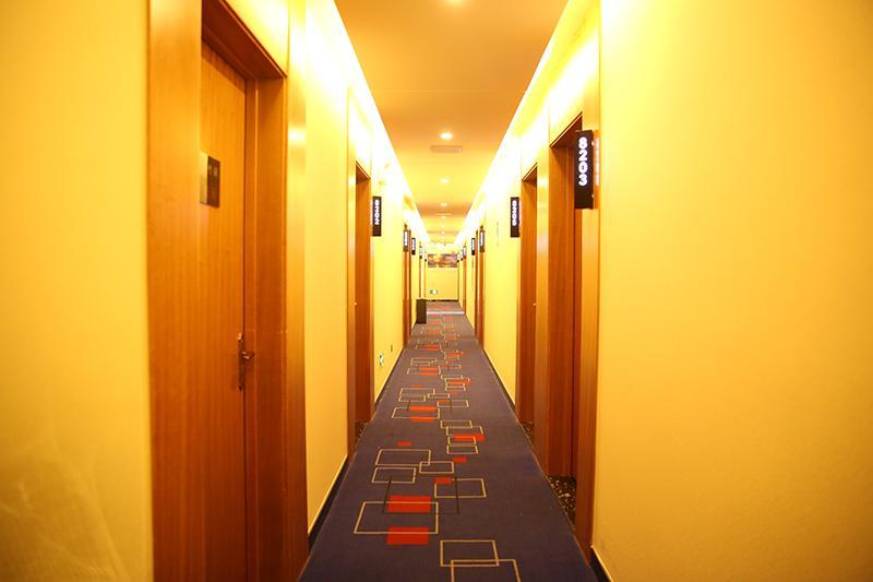 Thank Inn Chain Hotel Shandong Weifang Qingzhou Railway Station Gaoliu Exteriér fotografie